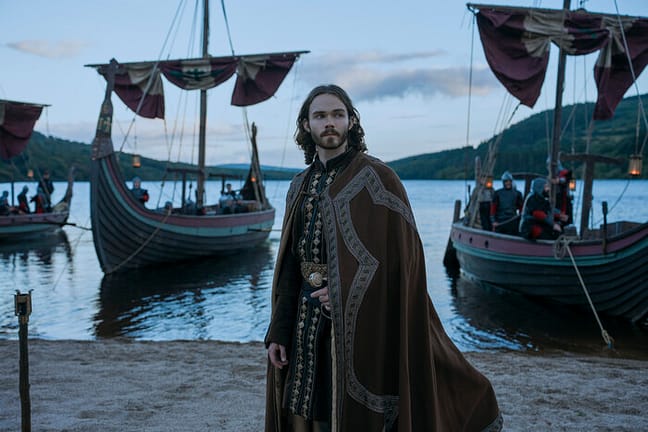 Levi Miller jako Haakon w pierwszym sezonie serialu Bloodaxe